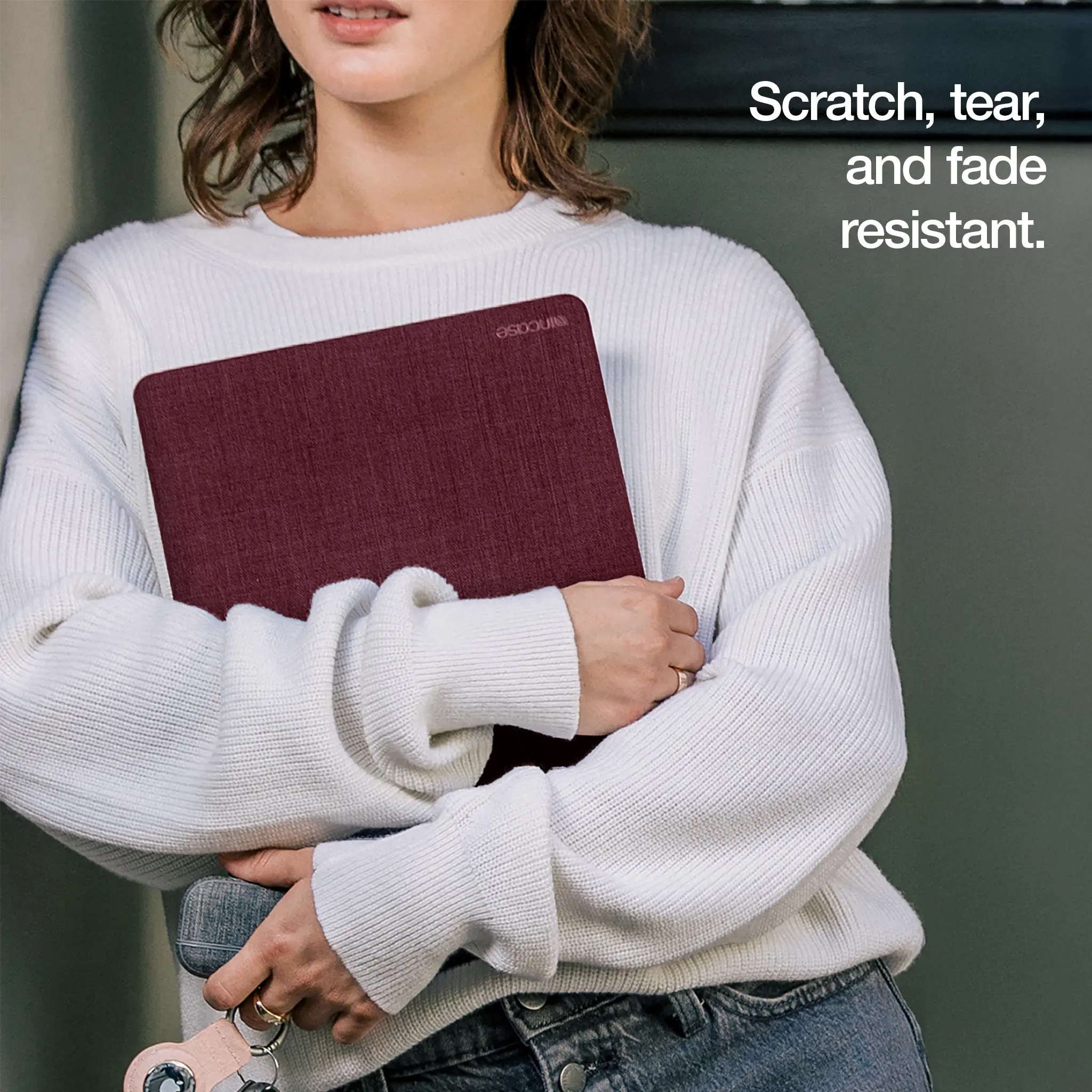 Incase Textured Hardshell with Woolenex for MacBook Pro 13"