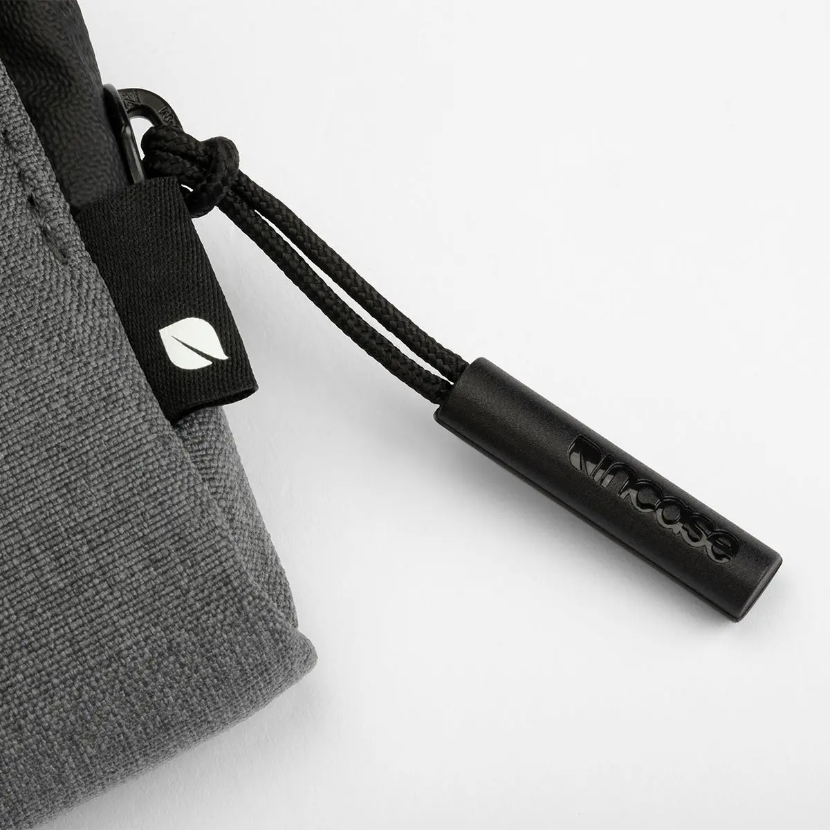 Incase Facet Sleeve for 16-inch MacBook Pro 25 Incase Facet Sleeve for 16-inch MacBook Pro