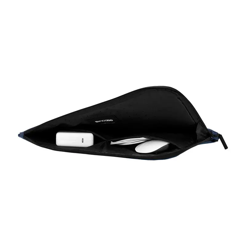 Incase Facet Sleeve for 16-inch MacBook Pro 8 Incase Facet Sleeve for 16-inch MacBook Pro