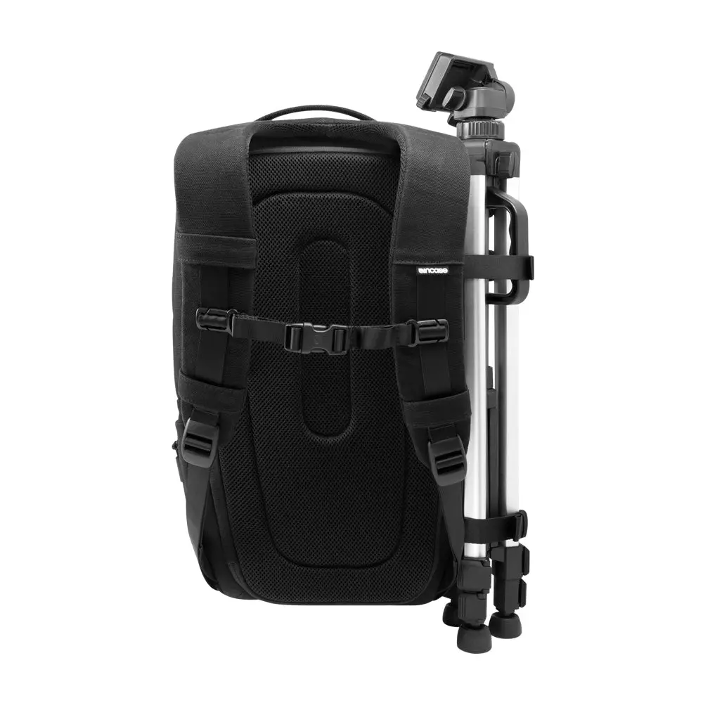 Incase DSLR Pro Pack - 26L