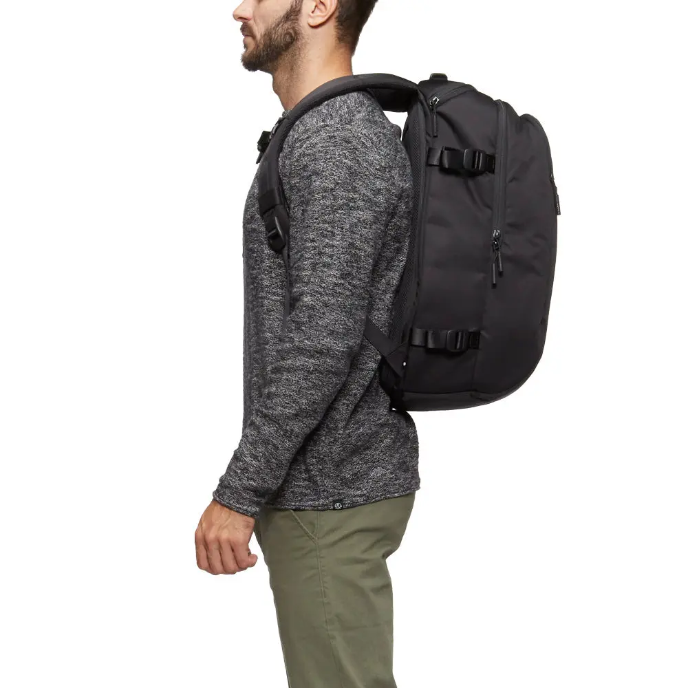 Incase DSLR Pro Pack - 26L