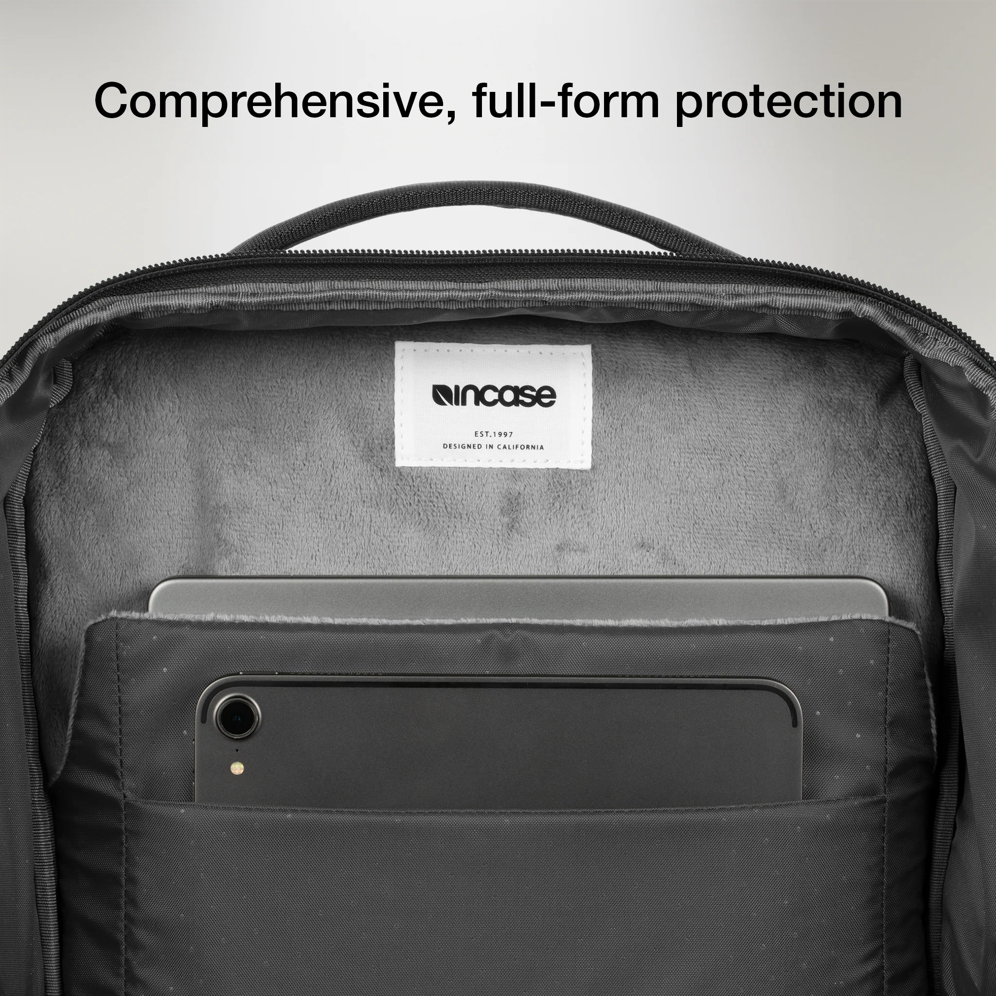 Incase A.R.C. Daypack - 24L