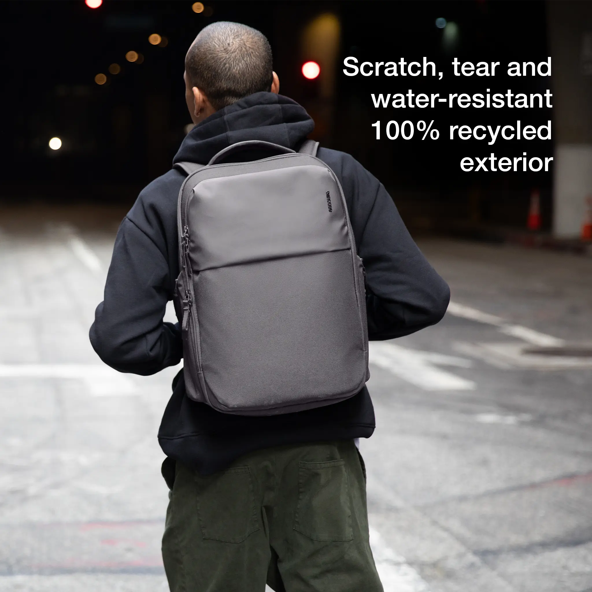 Incase A.R.C. Daypack - 24L