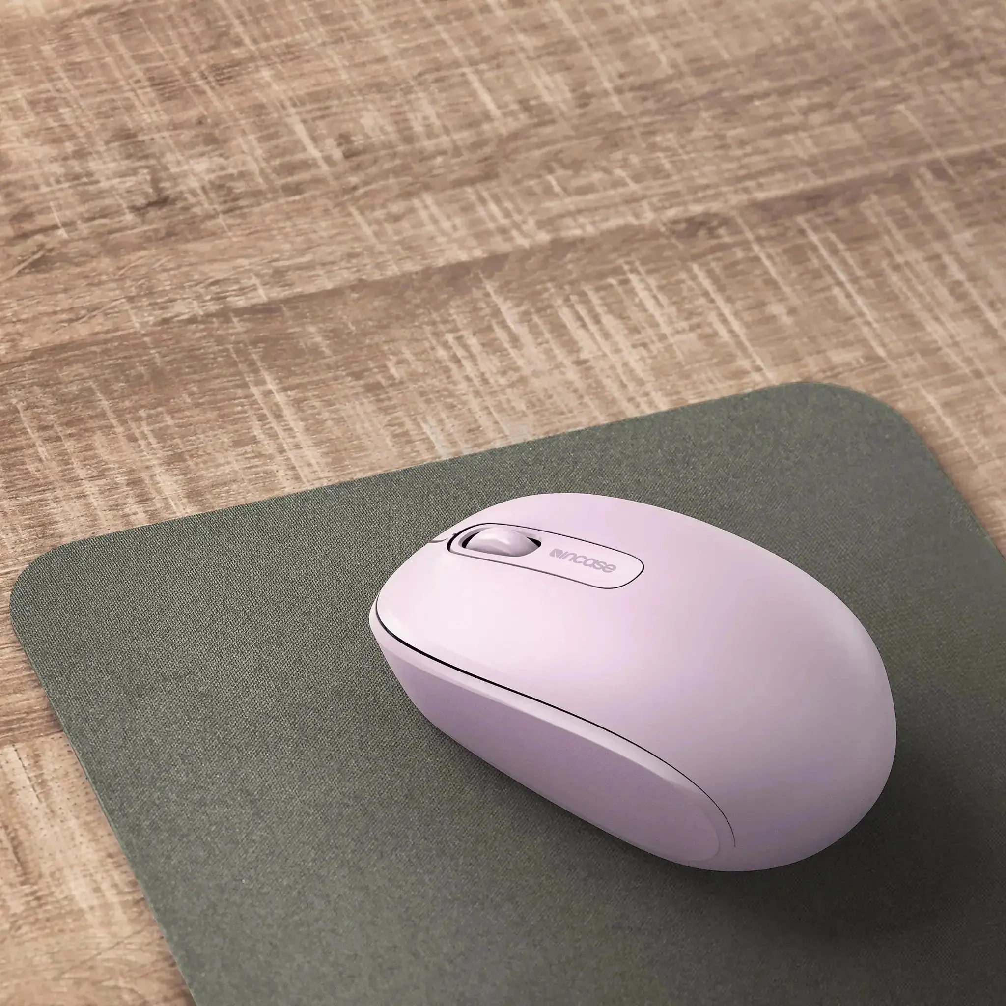 Incase Designed by Microsoft™ Wireless Mobile Mouse 1850