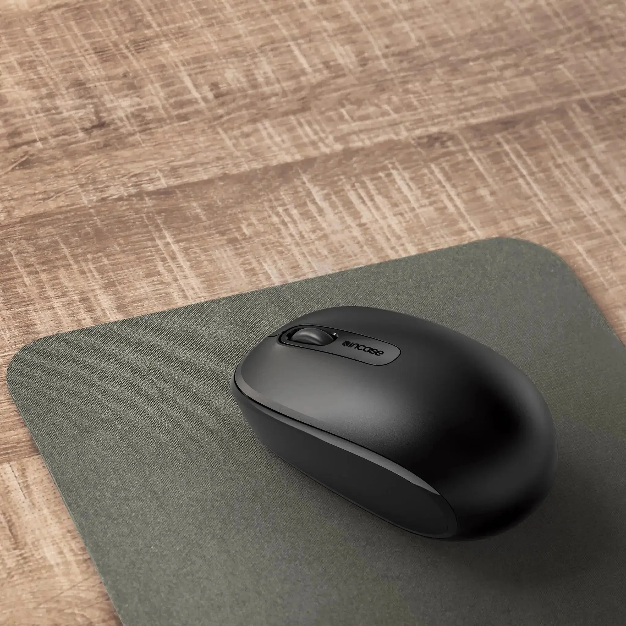 Incase Designed by Microsoft™ Wireless Mobile Mouse 1850