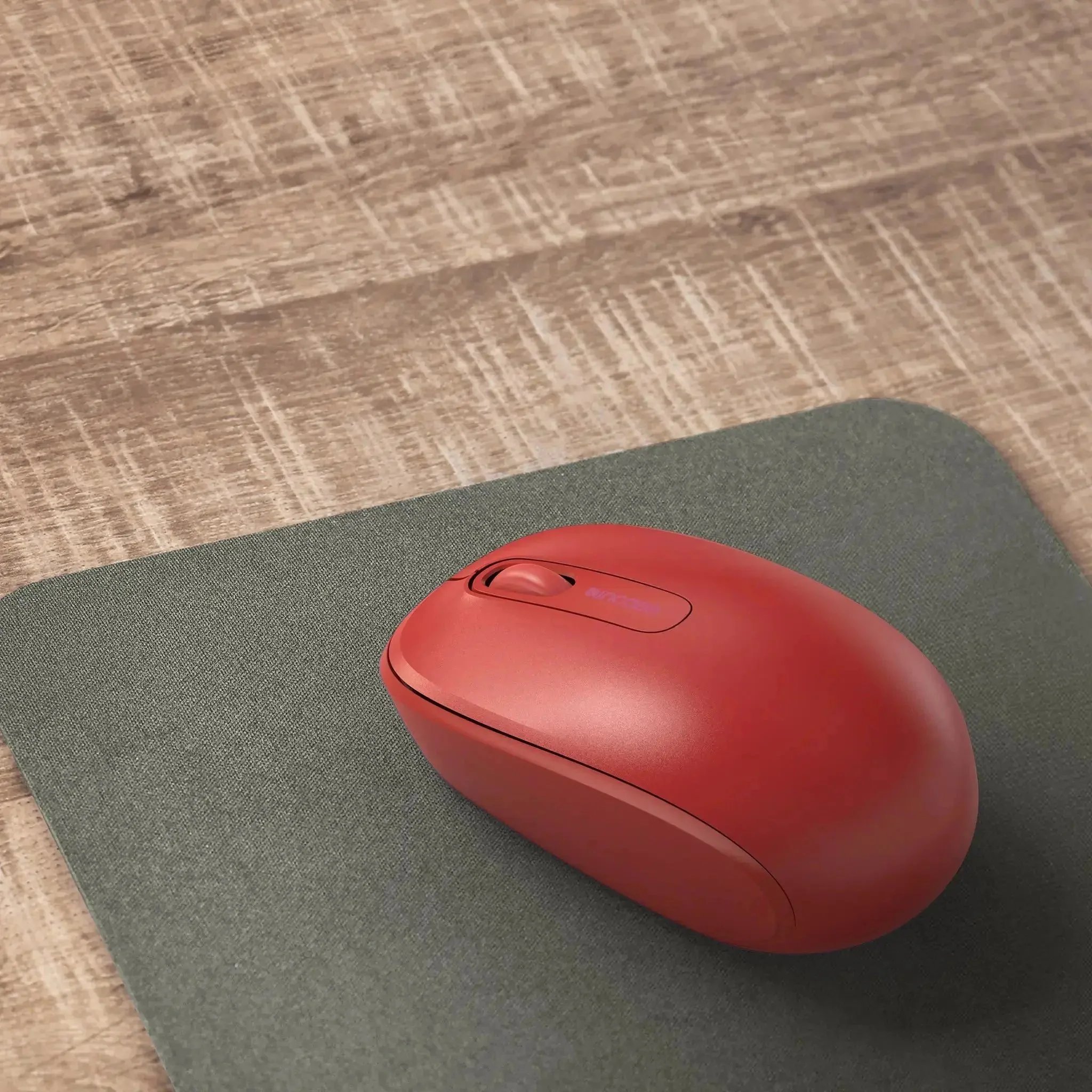 Incase Designed by Microsoft™ Wireless Mobile Mouse 1850