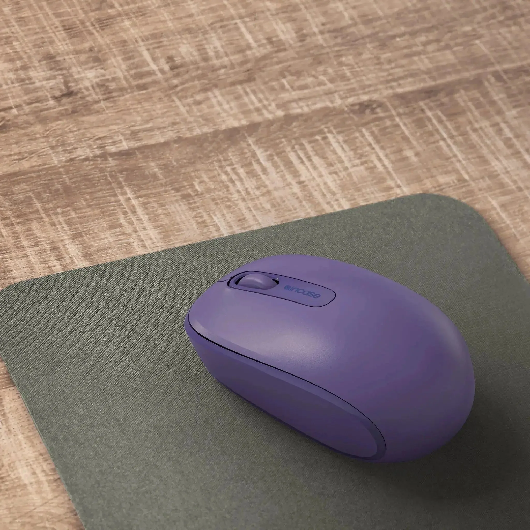 Incase Designed by Microsoft™ Wireless Mobile Mouse 1850