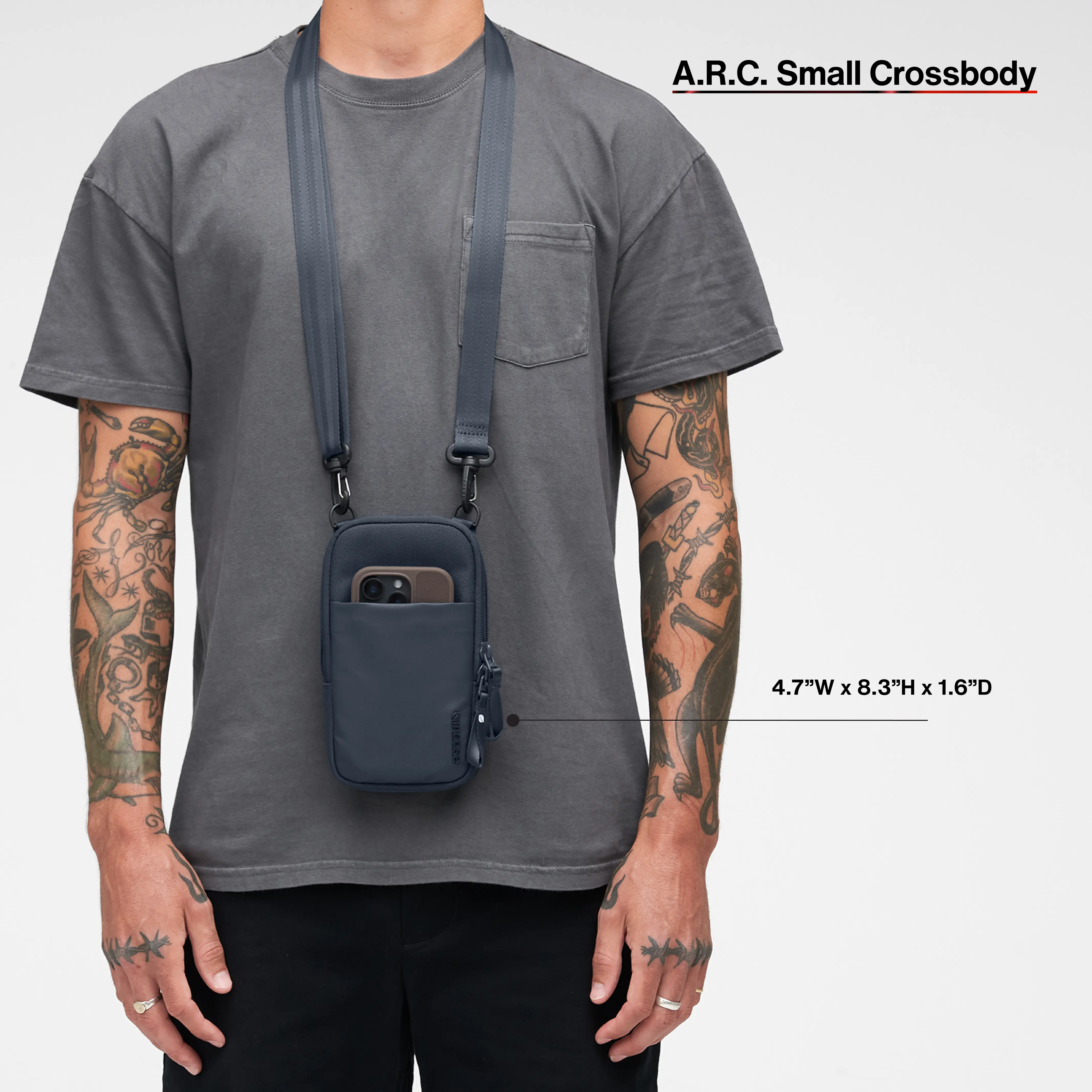 Incase A.R.C. Small Crossbody Bag 6 Incase A.R.C. Small Crossbody Bag