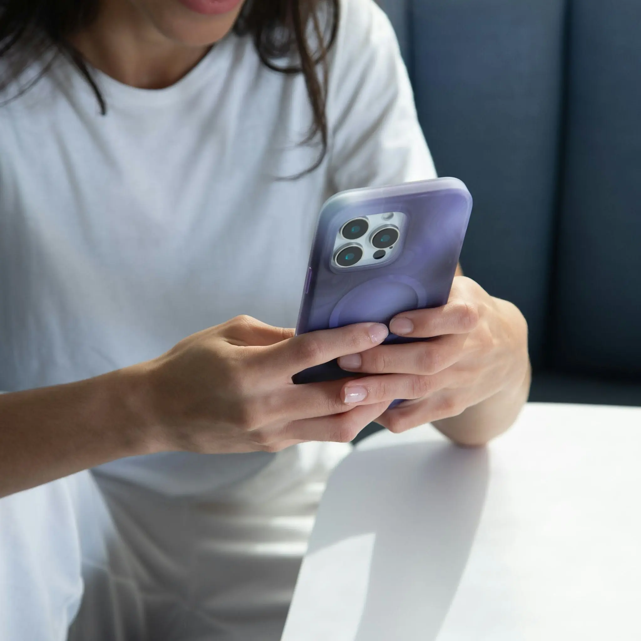 Halo Case with MagSafe for iPhone 16 Pro 17 Halo Case with MagSafe for iPhone 16 Pro