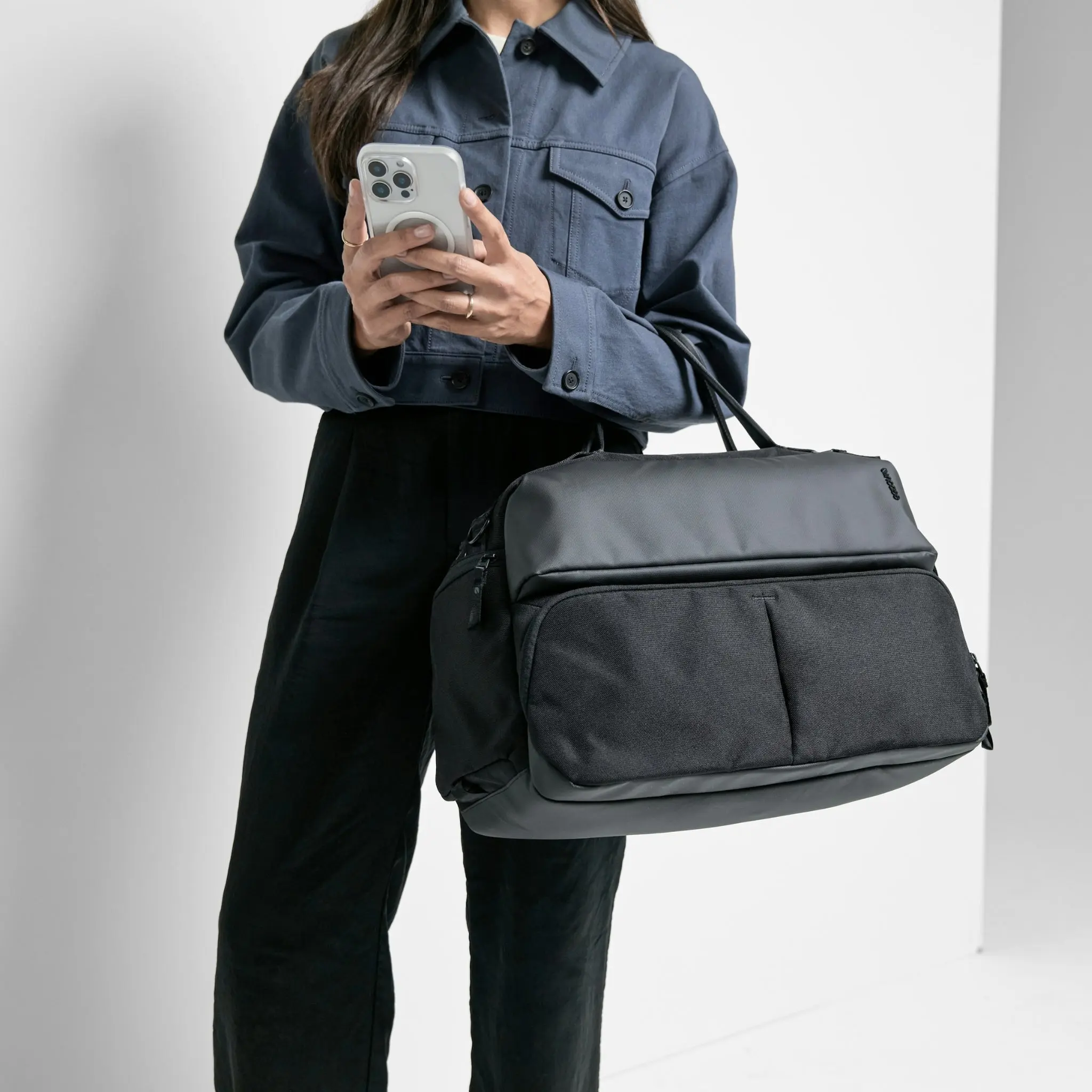 Incase A.R.C. Duffel - 40L