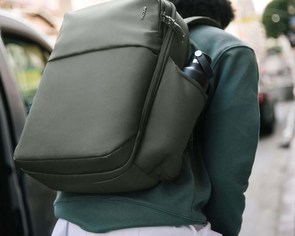 INCO100684 SIV Incase DayPack 08 23 2021 0027